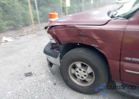 2001 Chevrolet Tahoe Lt z USA, uszkodzony, nr VIN 1GNEC13TX1J205658